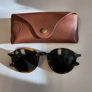 RB2447 Round Fleck sunglasses